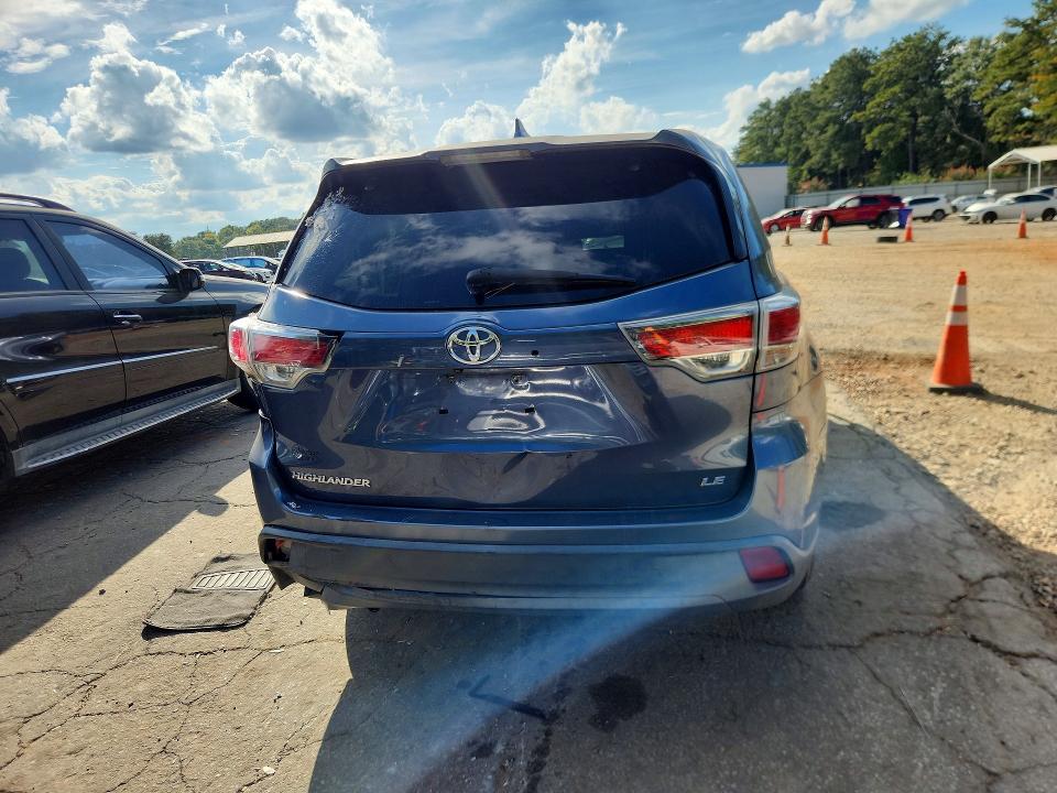 Photo 6 from auction – 2016 TOYOTA HIGHLANDER with VIN 5TDZKRFH2GS123129