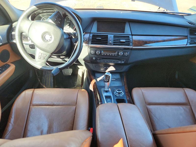 Снимка 8 от търг – 2010 BMW X5 с VIN 5UXFF0C55ALT77471