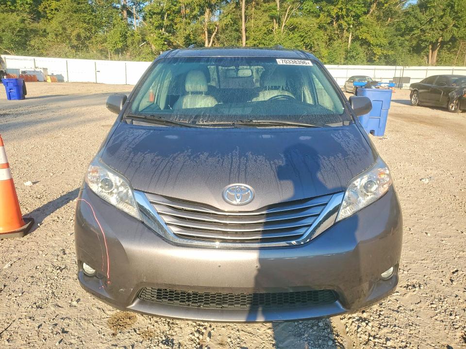 Zdjęcie 5 z aukcji – 2016 TOYOTA SIENNA z VIN 5TDDK3DC8GS135817