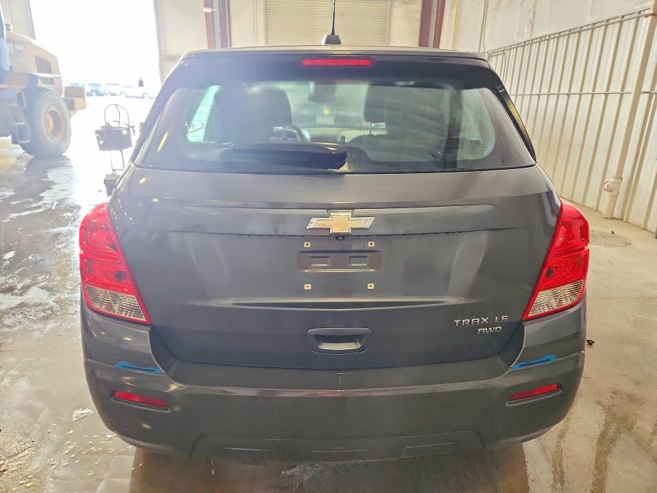 Photo 6 from auction – 2016 CHEVROLET TRAX with VIN 3GNCJNSB3GL176339
