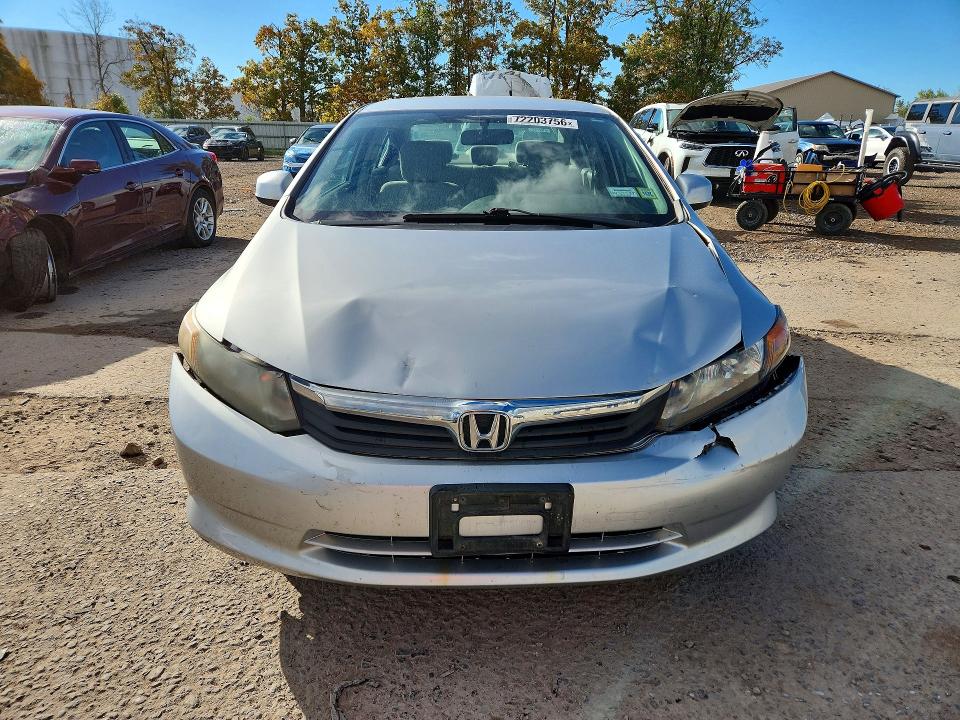 Снимка 5 от търг – 2012 HONDA CIVIC с VIN 2HGFB2F52CH593929