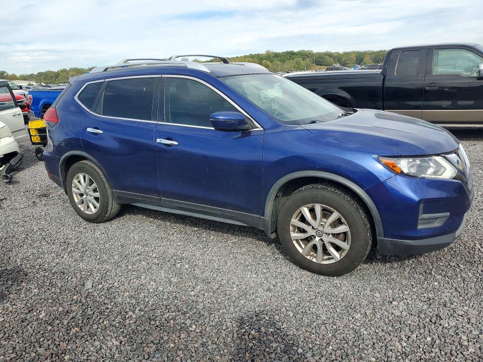Снимка 4 от търг – 2017 NISSAN ROGUE с VIN JN8AT2MT7HW152740