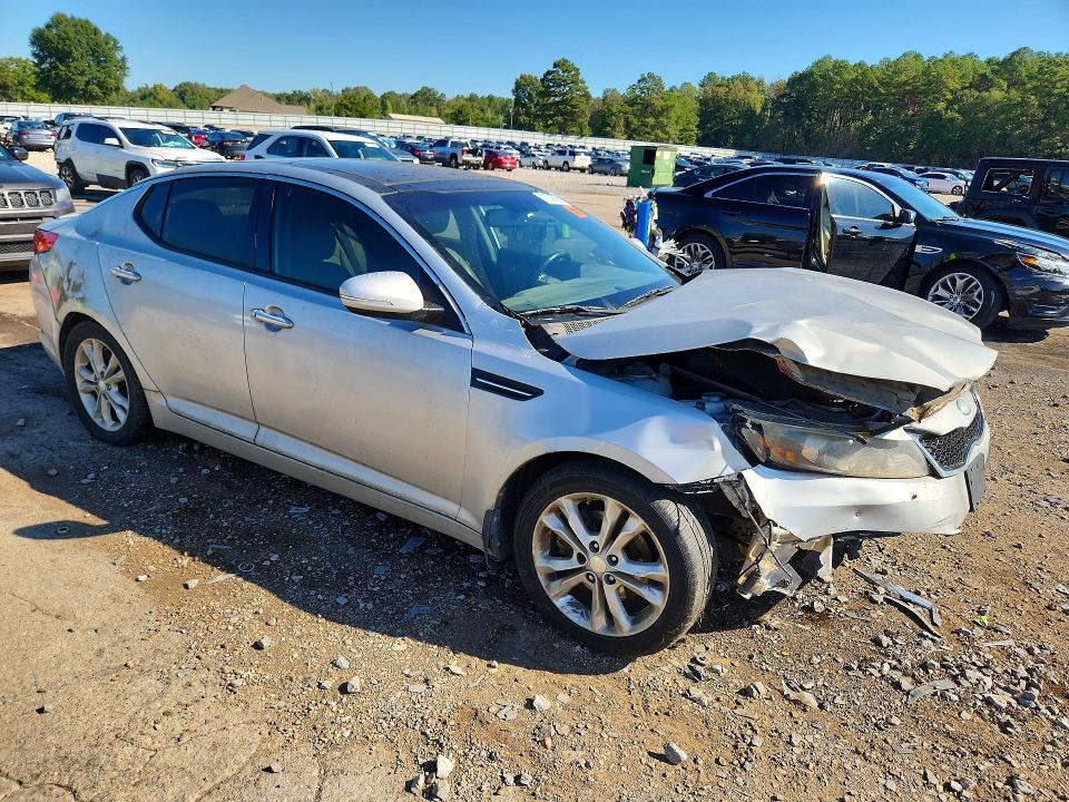 Zdjęcie 4 z aukcji – 2013 KIA OPTIMA z VIN 5XXGN4A77DG221778