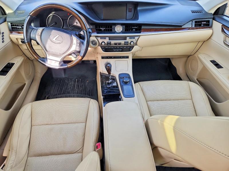 Zdjęcie 8 z aukcji – 2015 LEXUS ES z VIN JTHBK1GG4F2195947