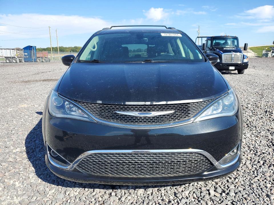 Фото 5 с аукциона – 2018 CHRYSLER PACIFICA с VIN 2C4RC1EG0JR227352