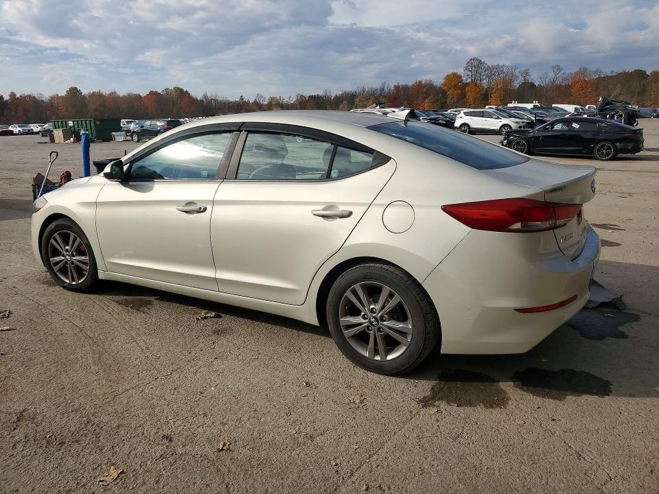 Photo 2 from auction – 2017 HYUNDAI ELANTRA with VIN 5NPD84LF0HH121398
