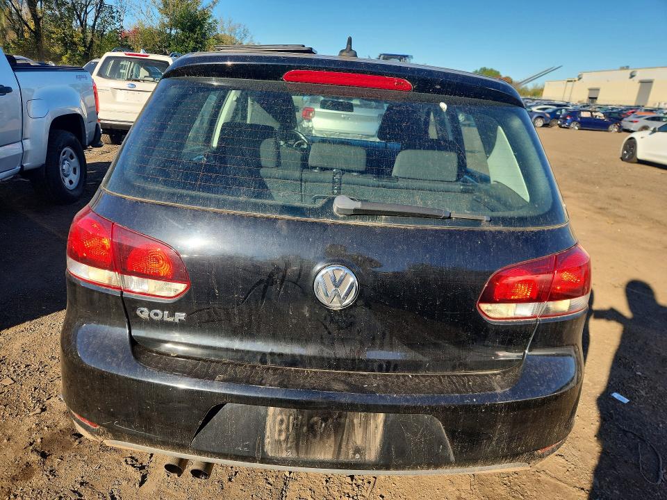 Photo 6 from auction – 2013 VOLKSWAGEN GOLF with VIN WVWDB7AJ6DW137958