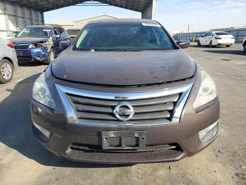 Снимка 5 от търг – 2014 NISSAN ALTIMA с VIN 1N4AL3AP1EC320268