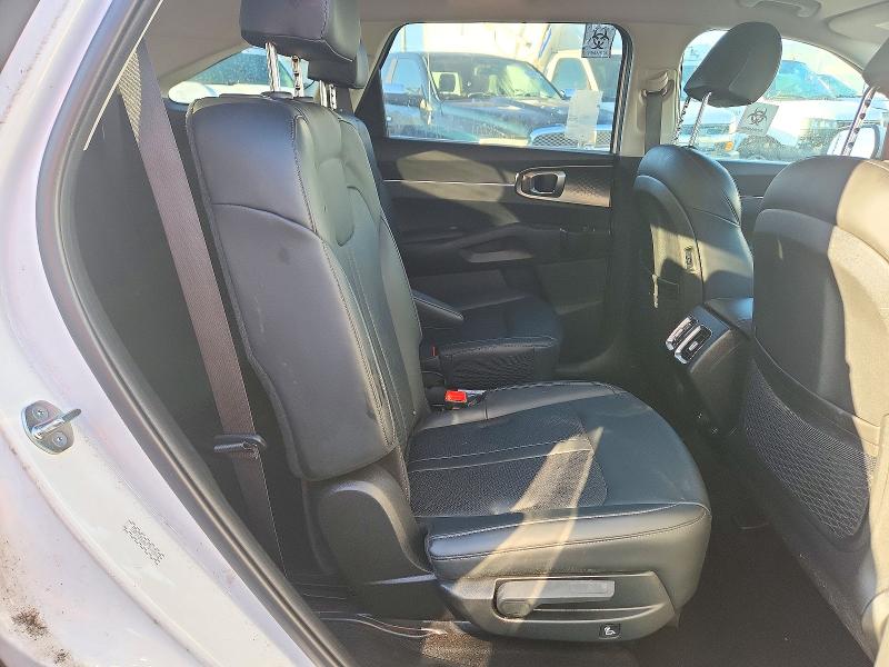Снимка 11 от търг – 2023 KIA SORENTO с VIN KNDRH4LG9P5215051
