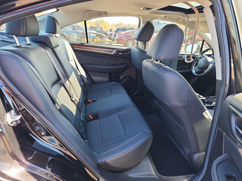 Photo 10 from auction – 2019 SUBARU LEGACY with VIN 4S3BNAN69K3032802