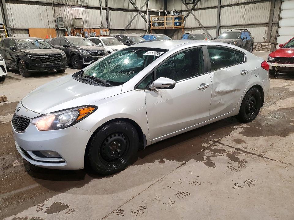 Снимка 1 от търг – 2016 KIA FORTE с VIN KNAFX4A85G5491046