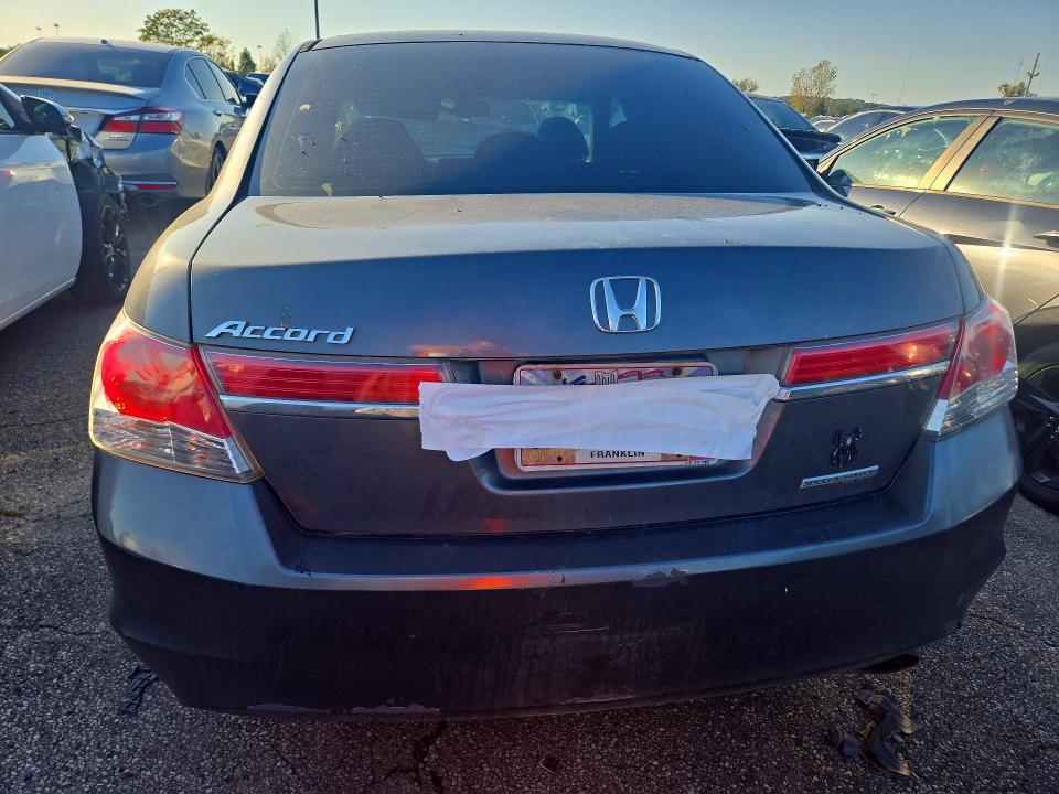 Снимка 6 от търг – 2012 HONDA ACCORD с VIN 1HGCP2F6XCA221587