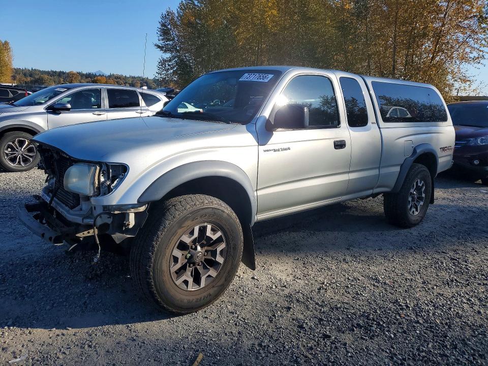 TOYOTA TACOMA 2003 с VIN 5TEWN72N23Z184360 - Снимка от търг