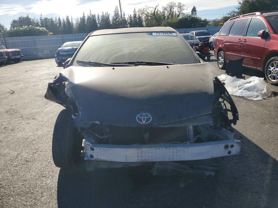 Photo 5 from auction – 2005 TOYOTA PRIUS with VIN JTDKB20UX53006556