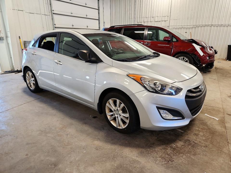 Снимка 4 от търг – 2013 HYUNDAI ELANTRA GT с VIN KMHD35LE5DU103132