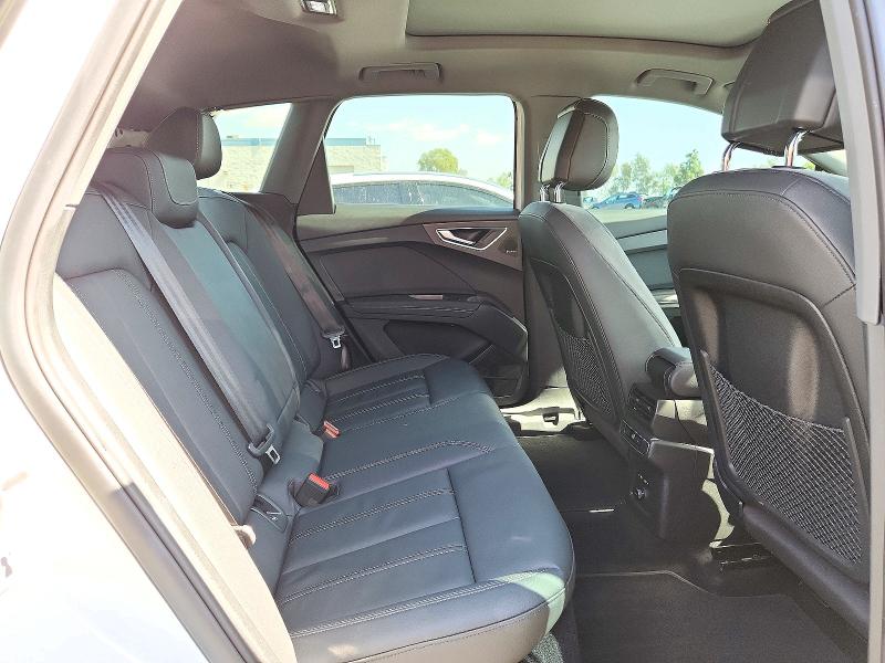 Zdjęcie 11 z aukcji – 2023 AUDI Q4 E-TRON z VIN WA1M2BFZ0PP001836