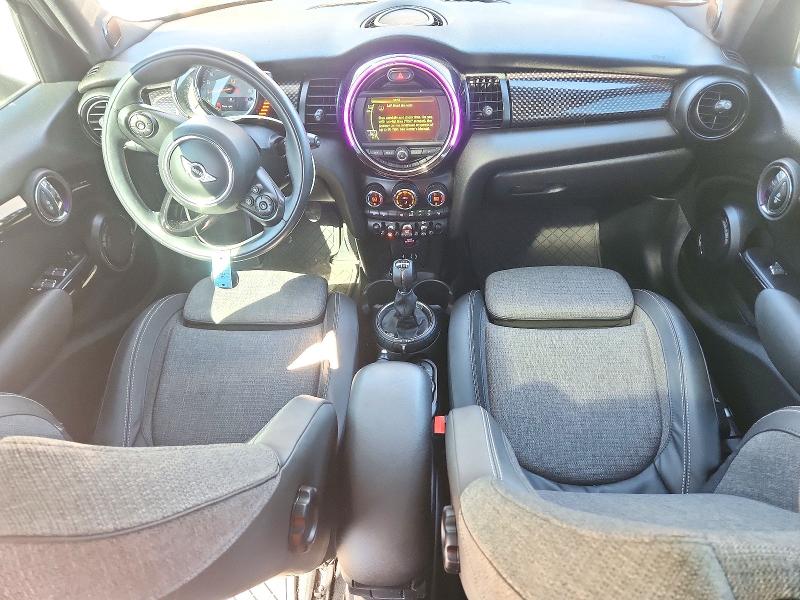 Photo 8 from auction – 2016 MINI COOPER with VIN WMWXU3C59G2B63496