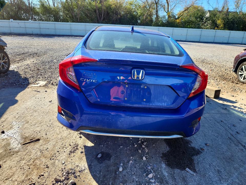 Photo 6 from auction – 2019 HONDA CIVIC with VIN 19XFC1F34KE014230