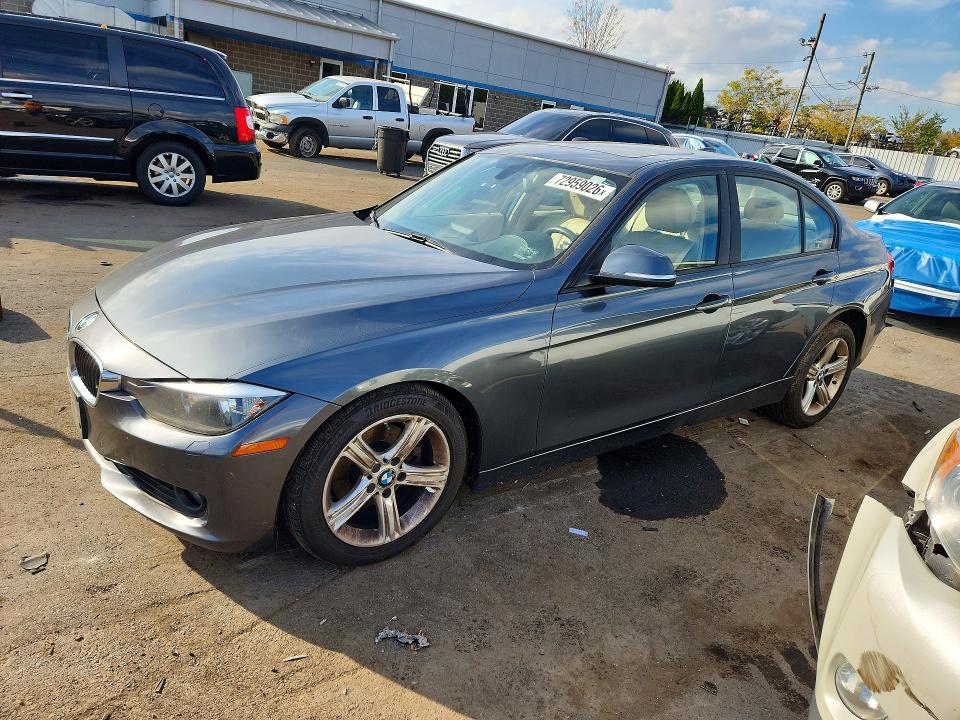 BMW 328 2015 с VIN WBA3B5G53FNS15130 - Фото с аукциона