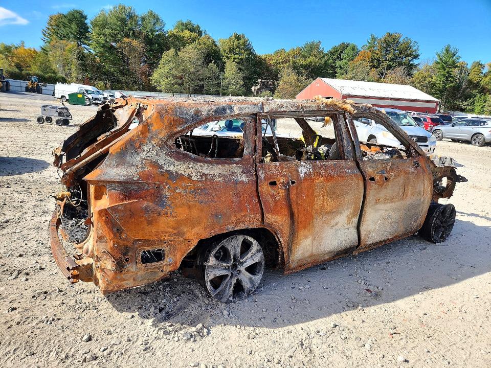 Photo 3 from auction – 2023 TOYOTA HIGHLANDER with VIN 5TDKDRBHXPS019649