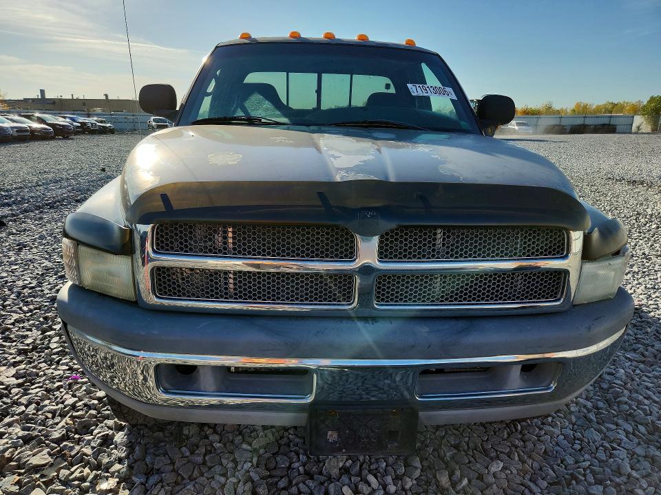 Снимка 5 от търг – 2002 DODGE RAM 2500 с VIN 3B7KF23672M215197