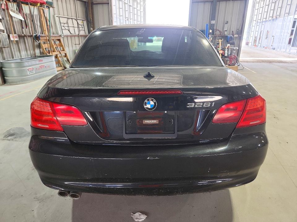 Photo 6 from auction – 2011 BMW 328 with VIN WBADW7C50BE727139