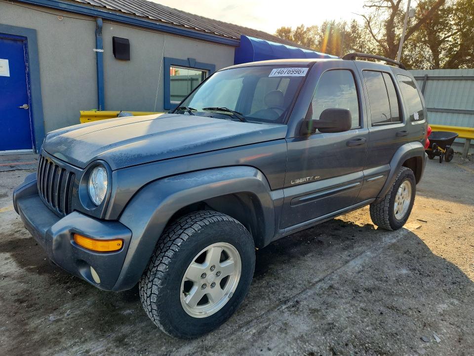 Снимка 1 от търг – 2002 JEEP LIBERTY с VIN 1J4GL58KX2W190571