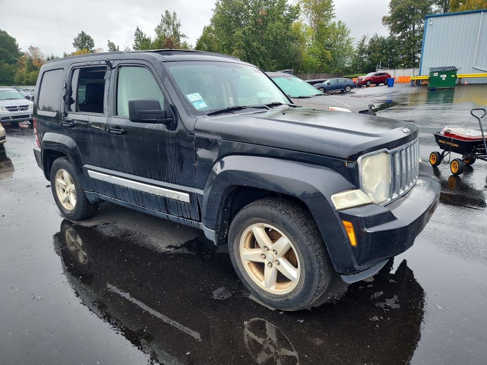 Снимка 4 от търг – 2008 JEEP LIBERTY с VIN 1J8GN58KX8W225921