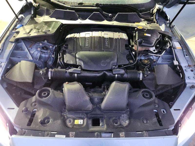 Photo 11 from auction – 2010 JAGUAR XJL with VIN SAJWA2GE2AMV00323