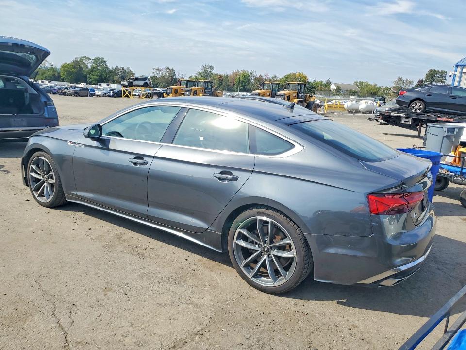 Снимка 2 от търг – 2023 AUDI A5 с VIN WAUFACF59PA010880