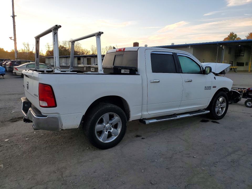 Photo 3 from auction – 2017 RAM 1500 with VIN 1C6RR7LT9HS655955