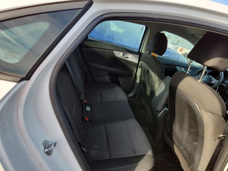 Фото 10 с аукциона – 2024 KIA FORTE с VIN 3KPF24AD6RE807429
