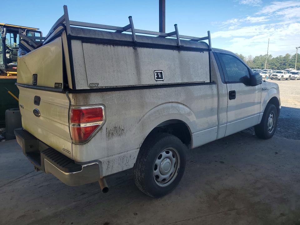 Photo 3 from auction – 2014 FORD F150 with VIN 1FTMF1CM4EKF50785