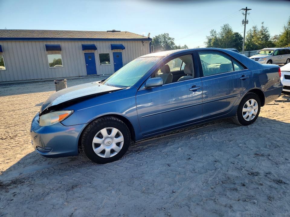 TOYOTA CAMRY 2003 с VIN 4T1BE32K13U708812 - Снимка от търг
