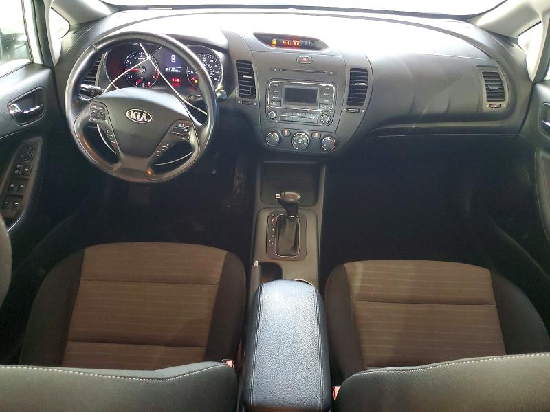 صورة رقم 8 من المزاد - 2015 KIA FORTE مع VIN KNAFX4A8XF5305600