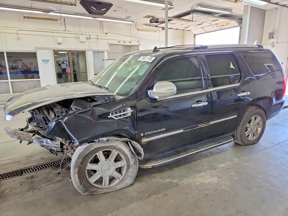 CADILLAC ESCALADE 2008 with VIN 1GYFK63858R172373 - Photo from auction