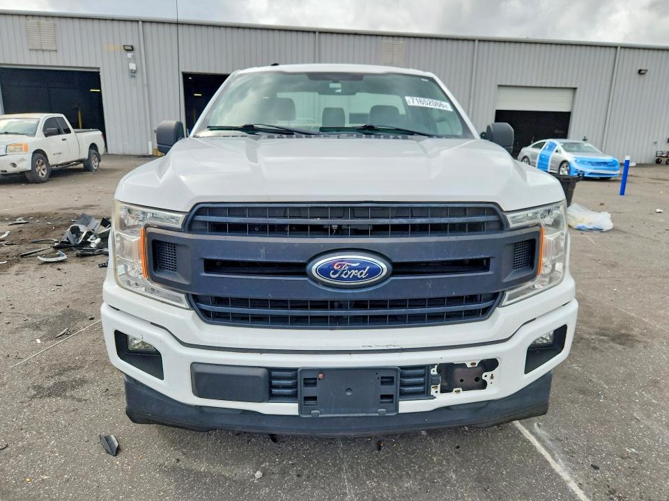 Photo 5 from auction – 2018 FORD F150 with VIN 1FTMF1CB9JKC97665