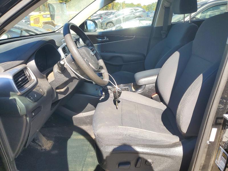 Photo 7 from auction – 2019 KIA SORENTO with VIN 5XYPGDA58KG522366