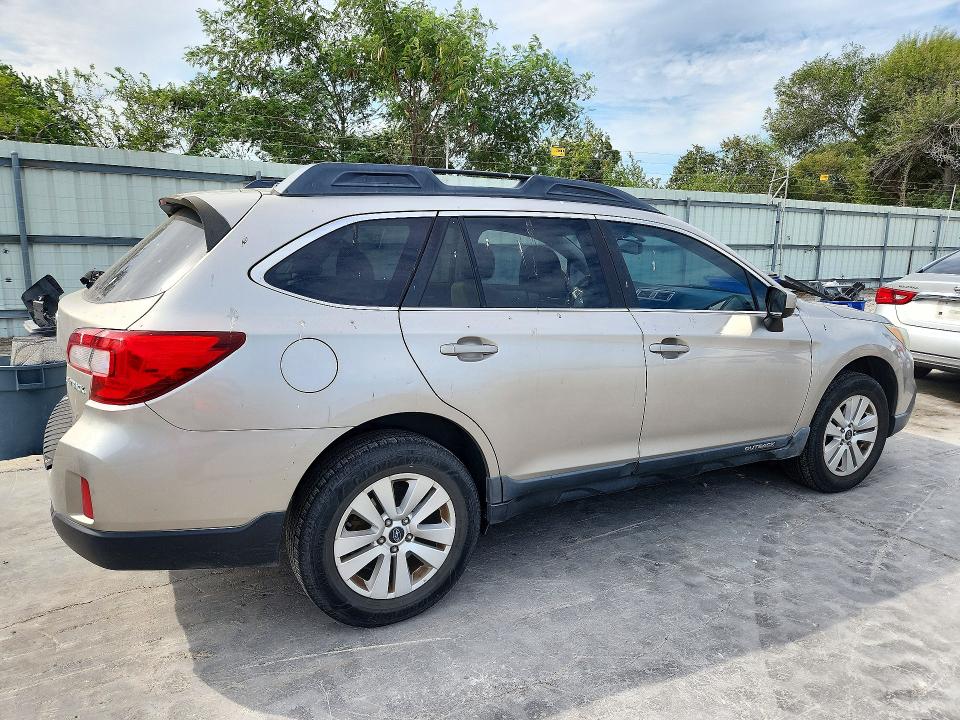 Снимка 3 от търг – 2015 SUBARU OUTBACK с VIN 4S4BSBDC7F3339036