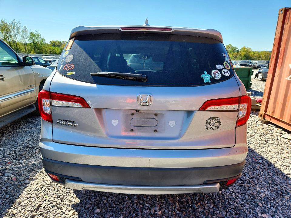 Снимка 6 от търг – 2019 HONDA PILOT с VIN 5FNYF5H50KB011812