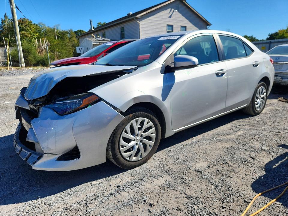 TOYOTA COROLLA 2019 with VIN 2T1BURHEXKC157254 - Photo from auction