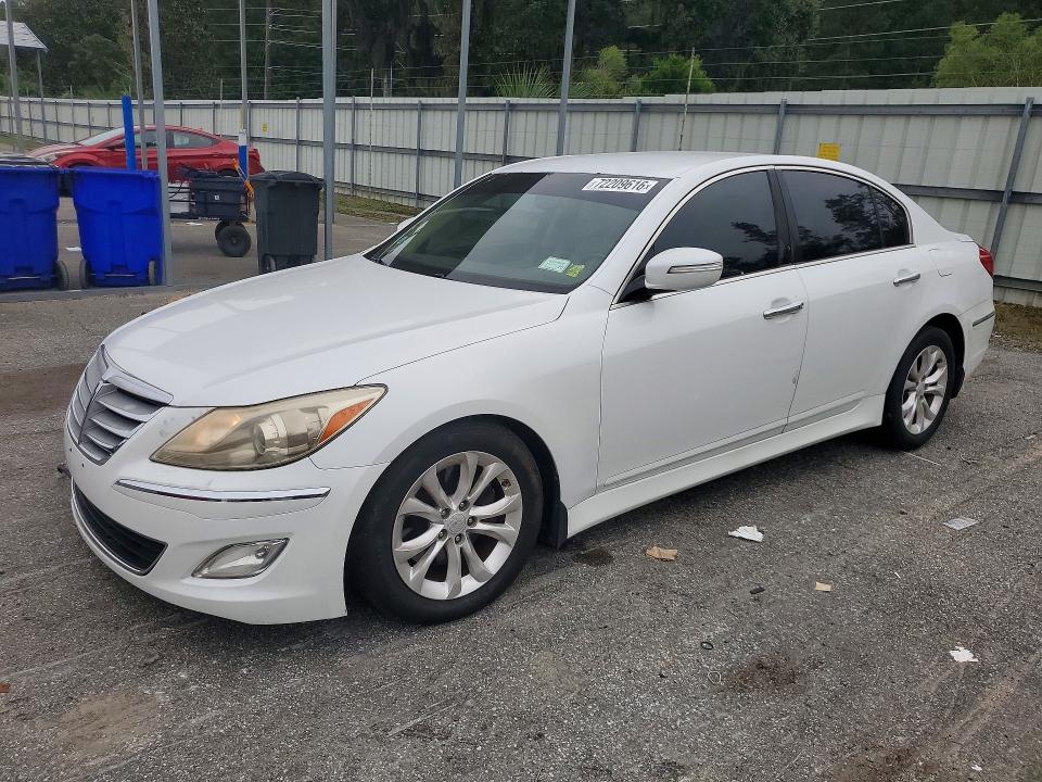 Photo 1 from auction – 2013 HYUNDAI GENESIS with VIN KMHGC4DD2DU214797