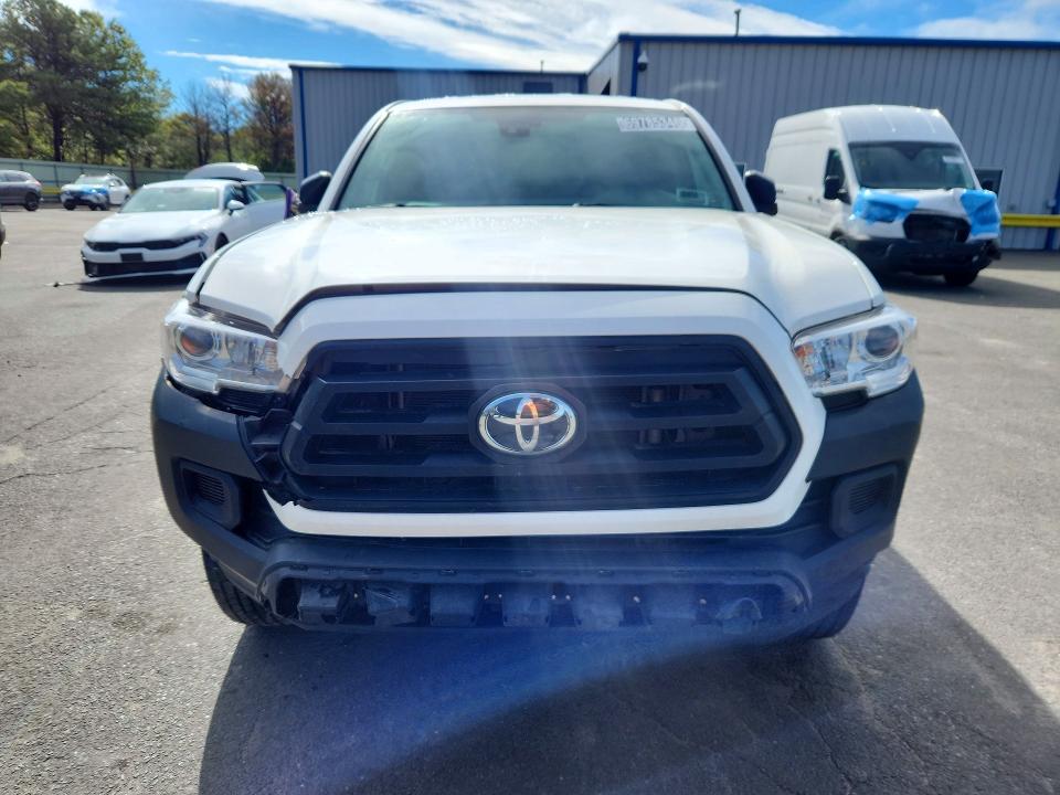 Photo 5 from auction – 2022 TOYOTA TACOMA with VIN 3TYRX5GNXNT052097