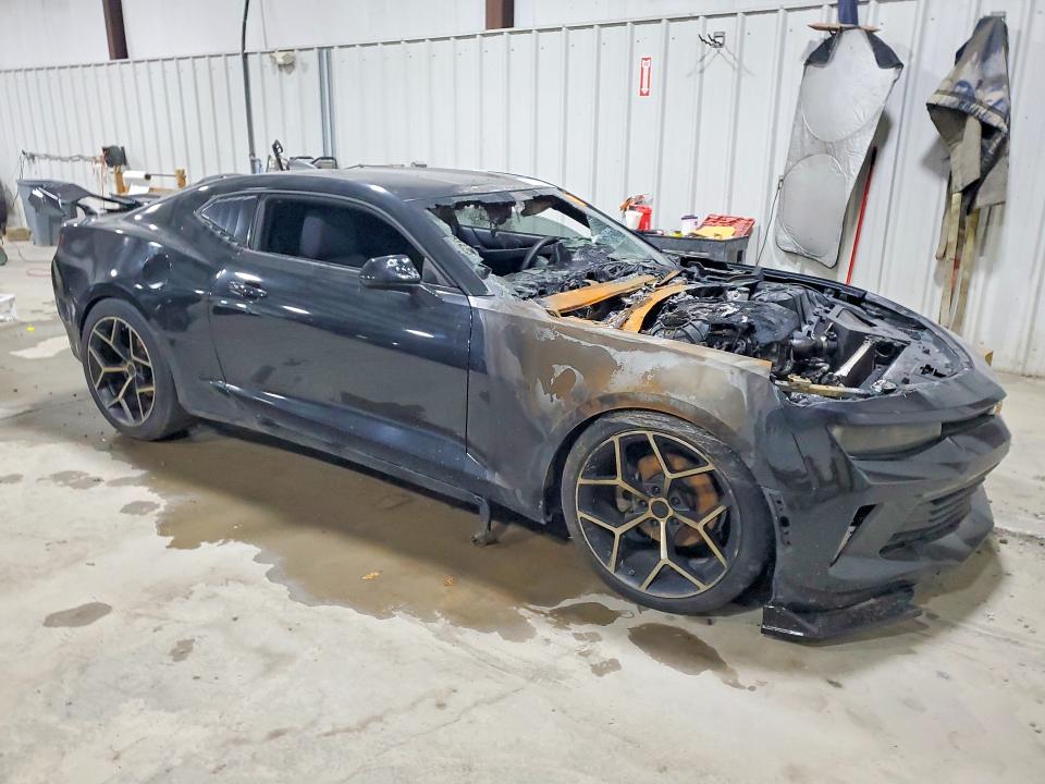 Photo 4 from auction – 2017 CHEVROLET CAMARO with VIN 1G1FA1RX8H0213392