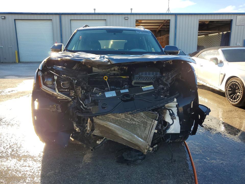 صورة رقم 5 من المزاد - 2023 VOLKSWAGEN ATLAS مع VIN 1V2KR2CA0PC521791
