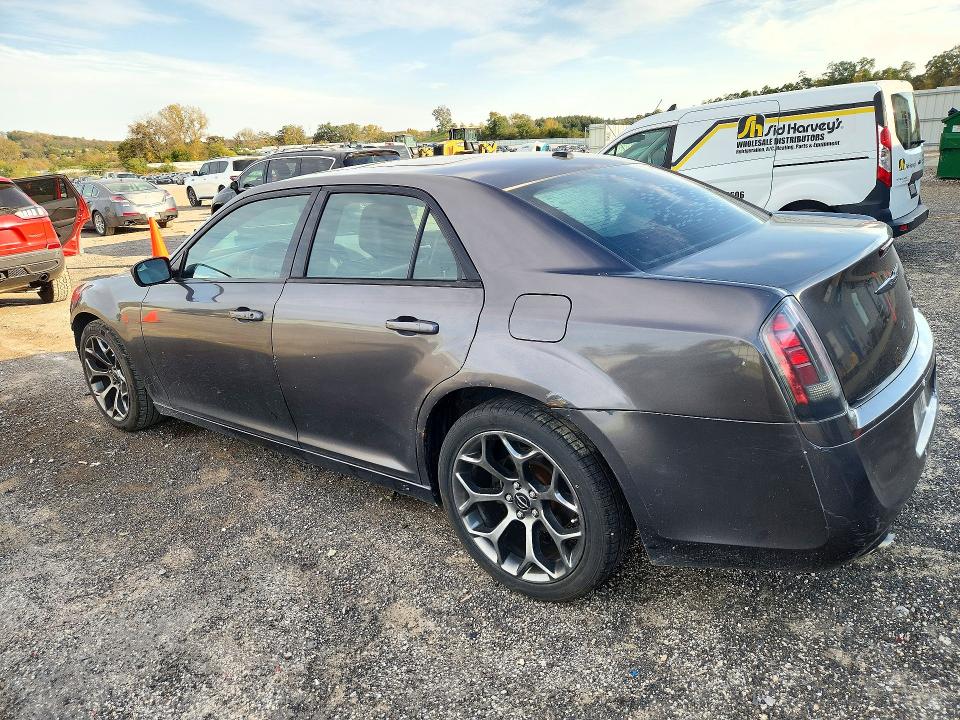 Снимка 2 от търг – 2014 CHRYSLER 300 с VIN 2C3CCABG6EH327904