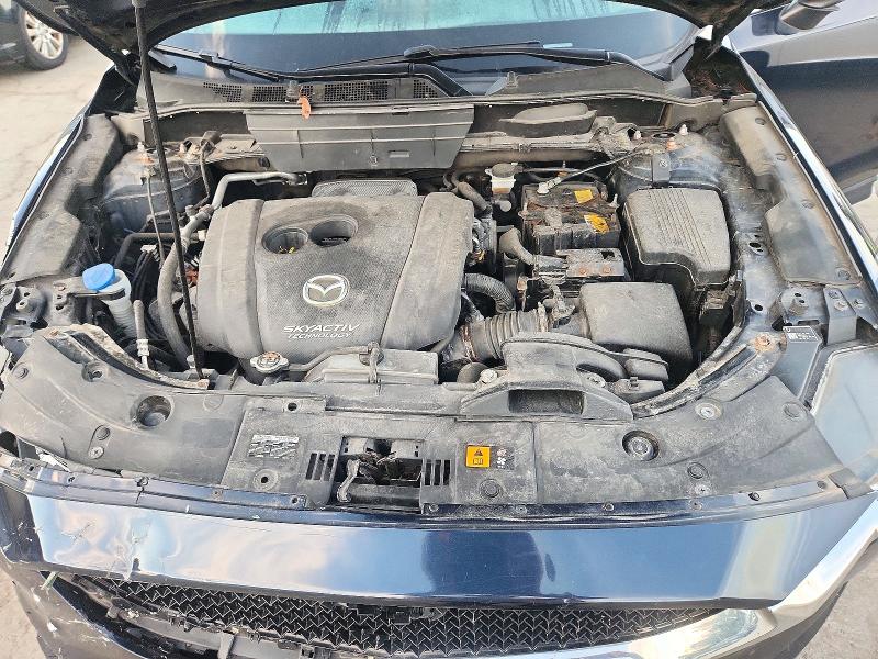 Снимка 12 от търг – 2018 MAZDA CX-5 с VIN JM3KFBCM1J0471911
