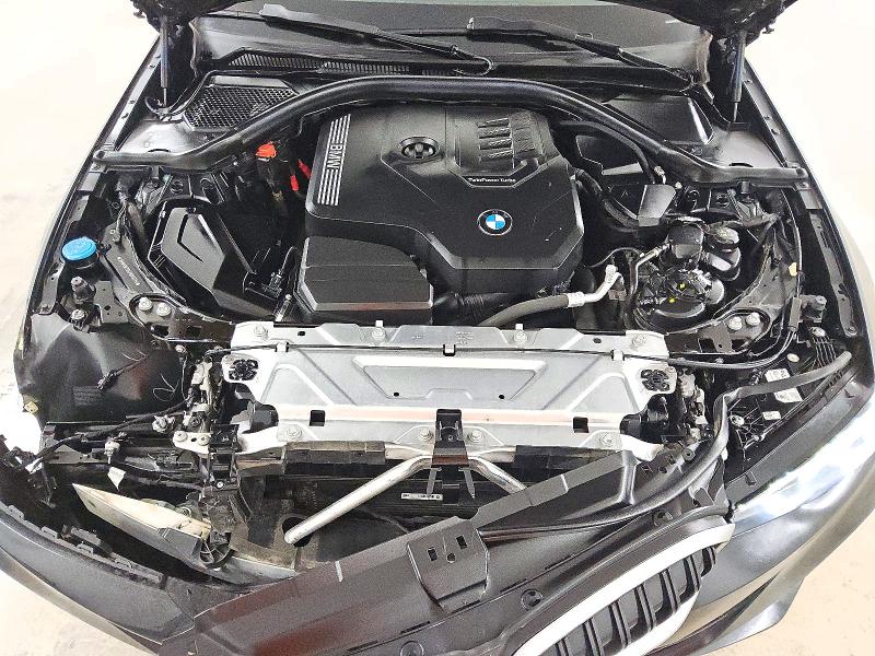 Снимка 11 от търг – 2023 BMW 330I с VIN 3MW69FF04P8D58726