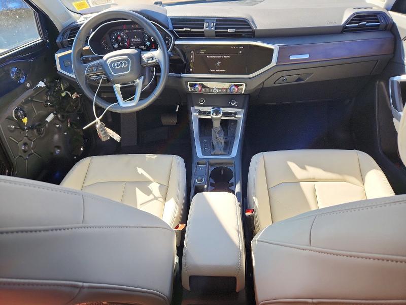 Снимка 8 от търг – 2024 AUDI Q3 с VIN WA1DECF35R1147504
