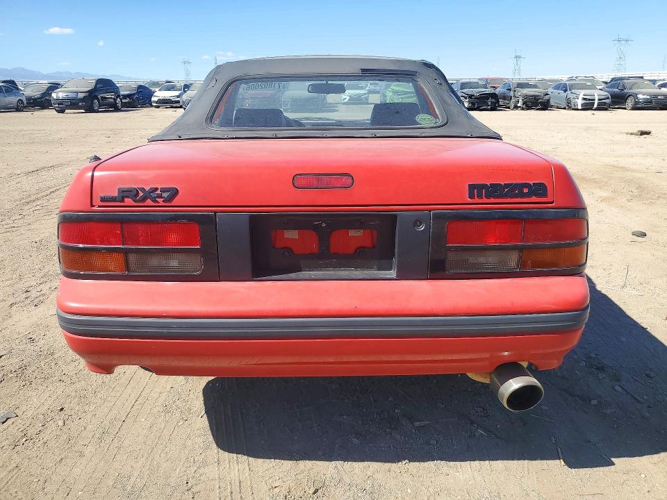 Фото 6 с аукциона – 1988 MAZDA RX7 с VIN JM1FC3519J0108347